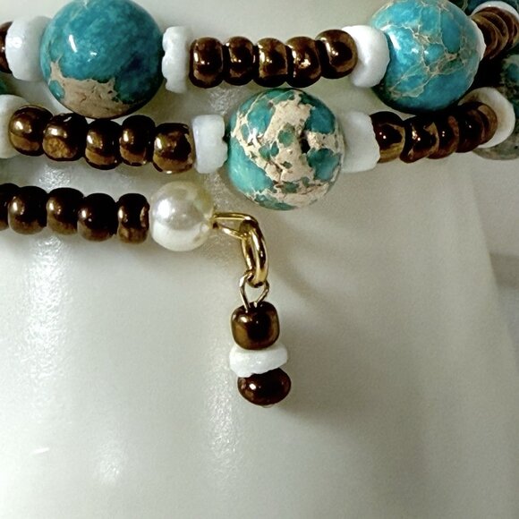 REIMAGINED Variscite, Shell & Glass Bead Memory Wire Bracelet – Boho Wrap Bangle - Picture 4 of 6